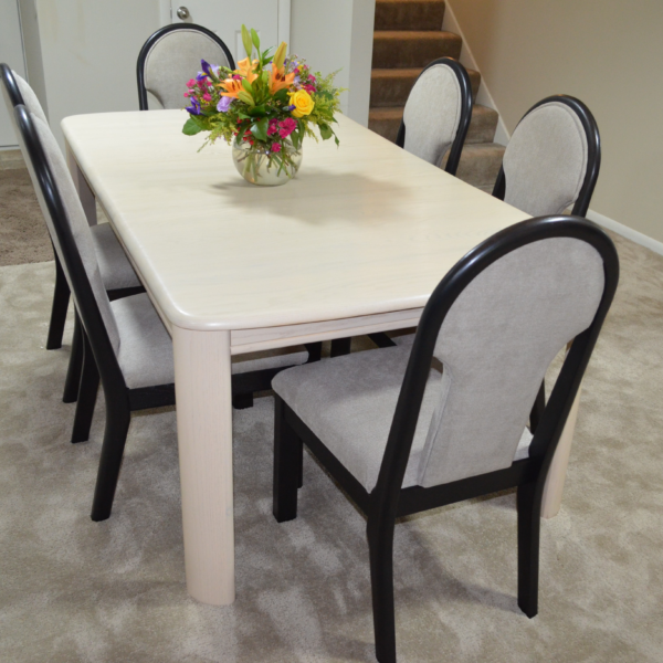 Thomasville Six-Place Dining Table and Upholstered Chairs