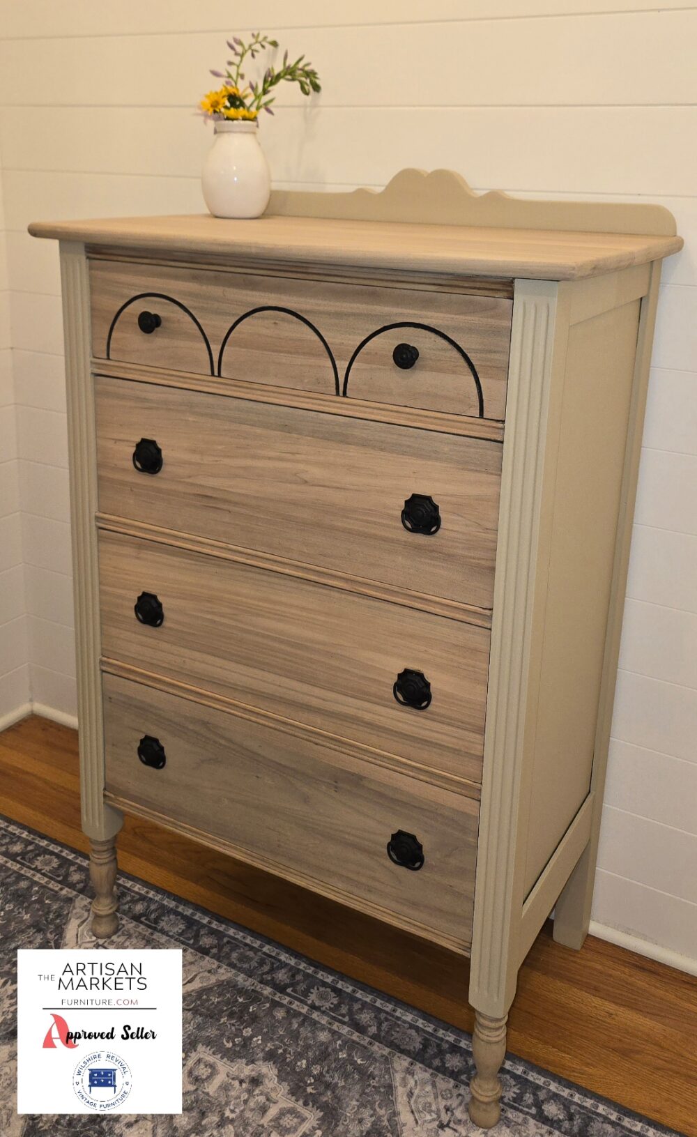 Charming Antique Early 19th Century Dresser Chest of Drawers
