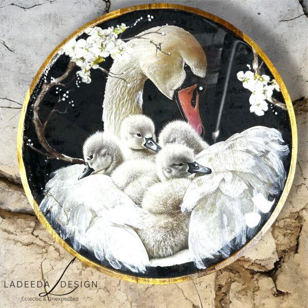 Swan & Cygnets Serving Tray & Serving Riser