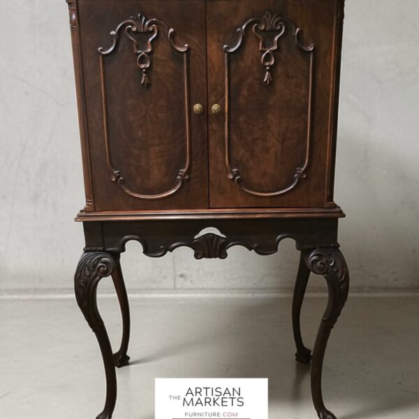 Cabinet-Elegant Queen Anne