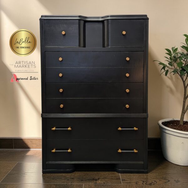 Chest of Drawers / Vintage /Art Deco