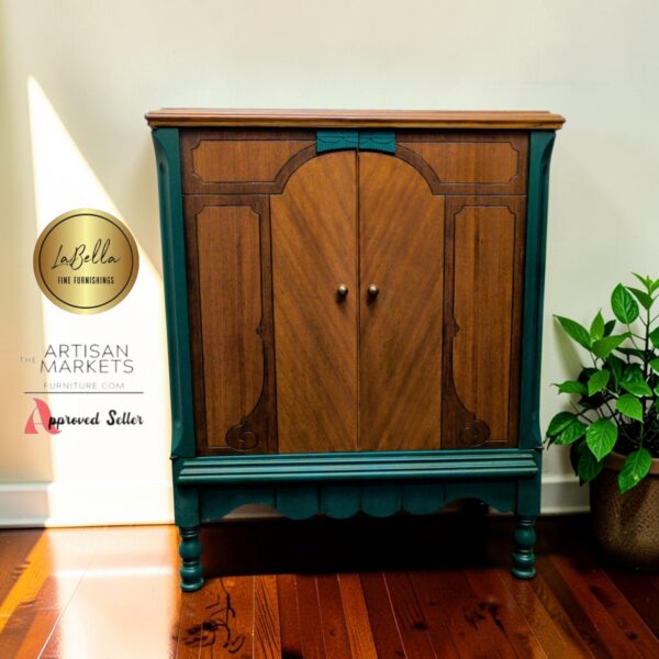 SOLD - Vintage Radio Cabinet